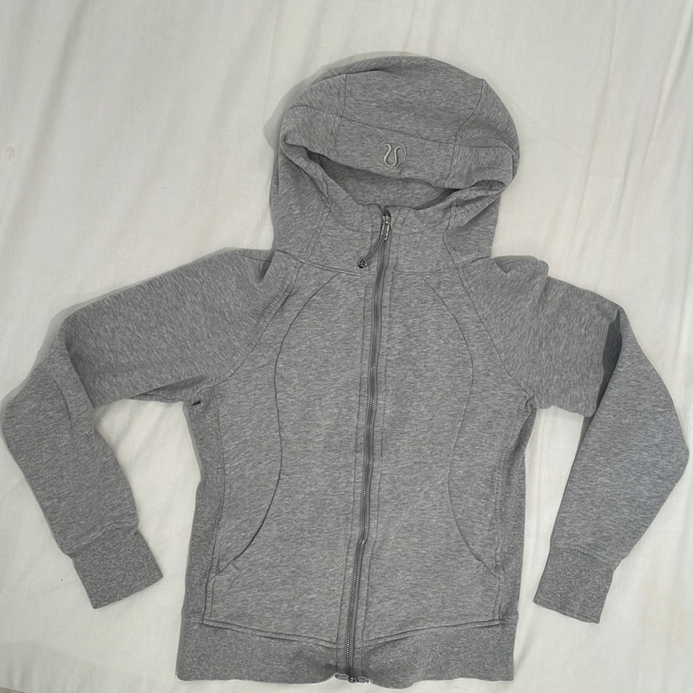 Lululemon Classic Scuba Hoodie in Heather Gray Size 6